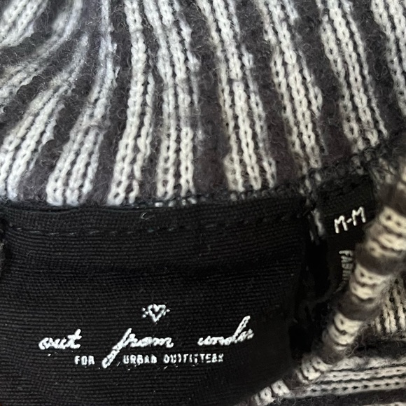 Urban Outfitters | Out From Under Amelia Striped Smock Sweater - Picture 5 of 6